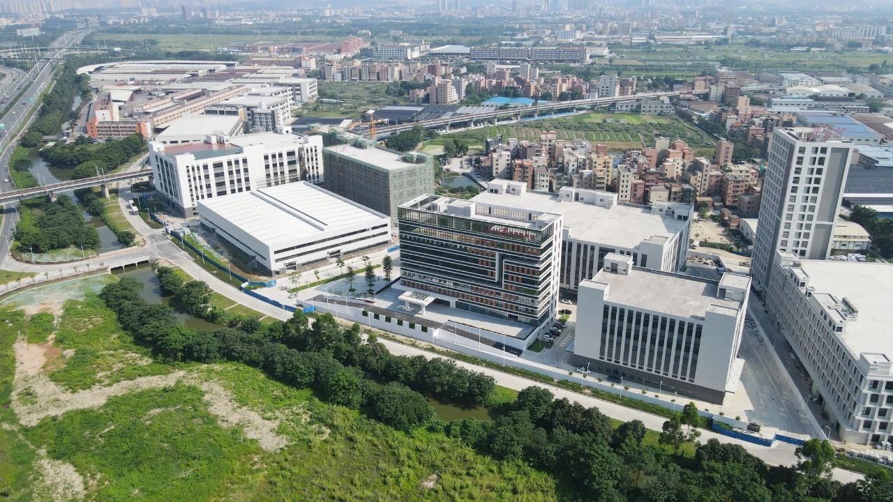 ����ǰ�� Я�ֹ������й���ѧԺ�����о���һ��ݰ��Betway������(����ķ��)�ٷ���վ|West Ham United�������е���